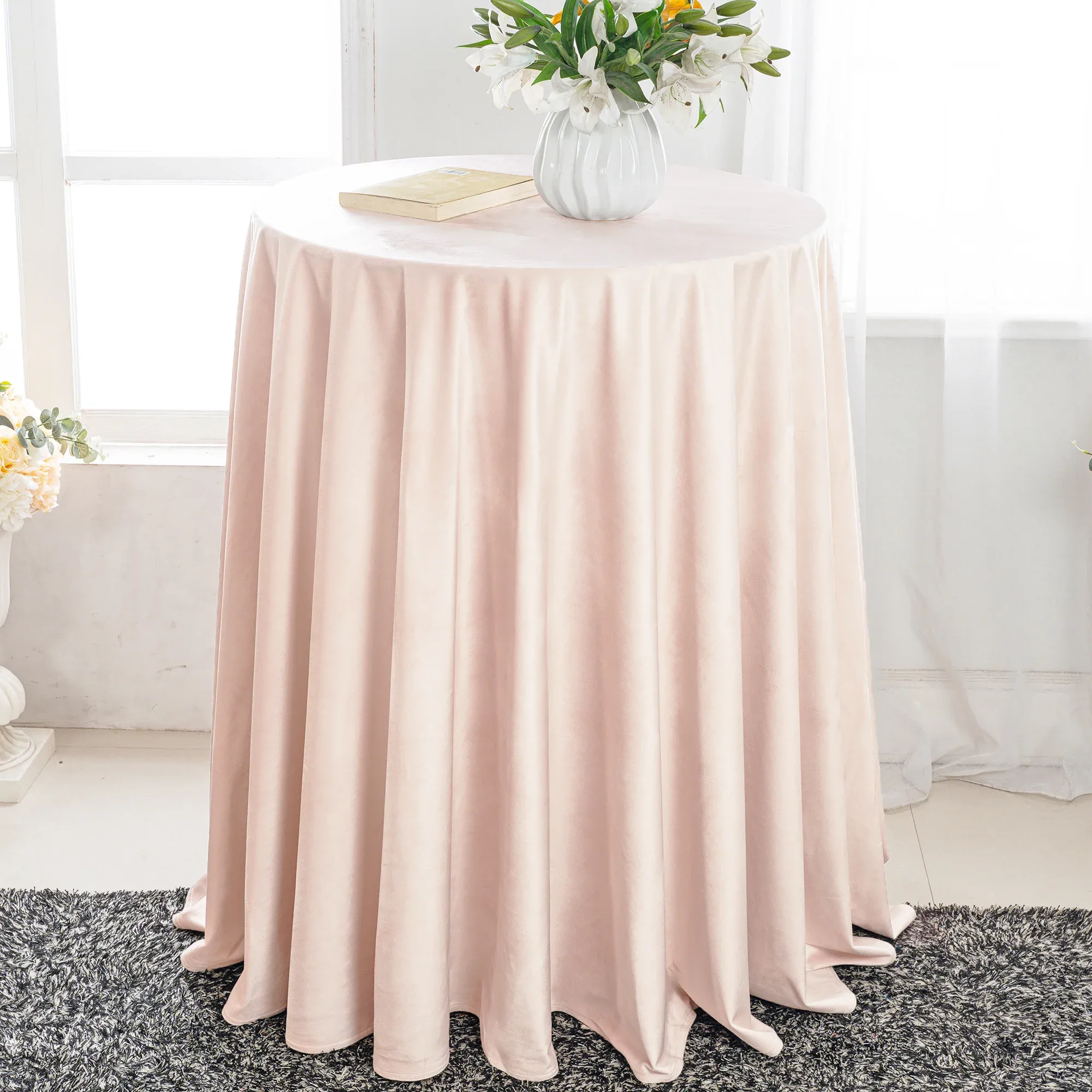 120″ Round Seamless Holland Velvet Tablecloth – Blush Pink/Rose Gold (1pc)