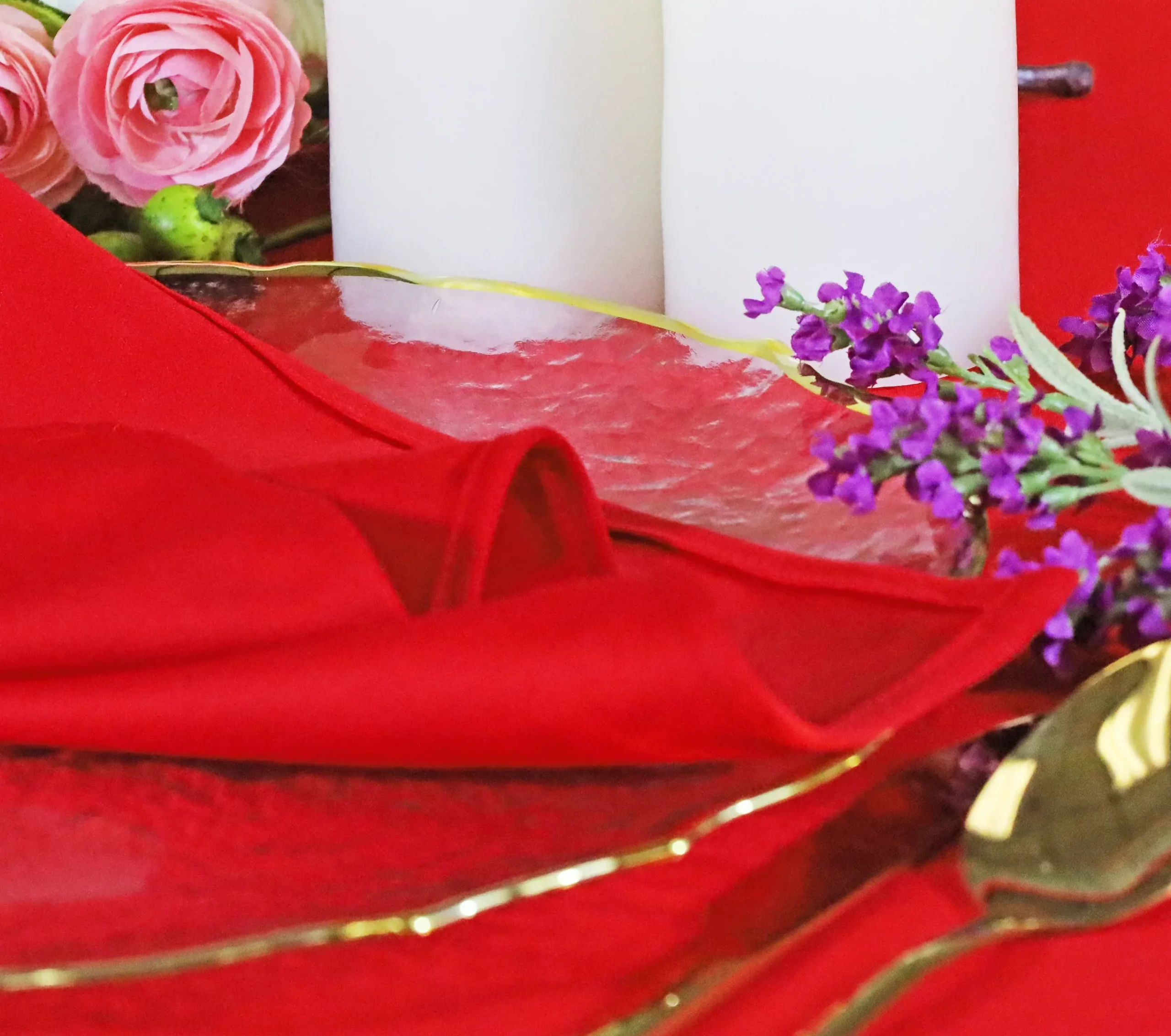 90″x156″ Seamless Rectangular Scuba (Wrinkle-Free) (240 GSM) Tablecloth – Red (1pc)