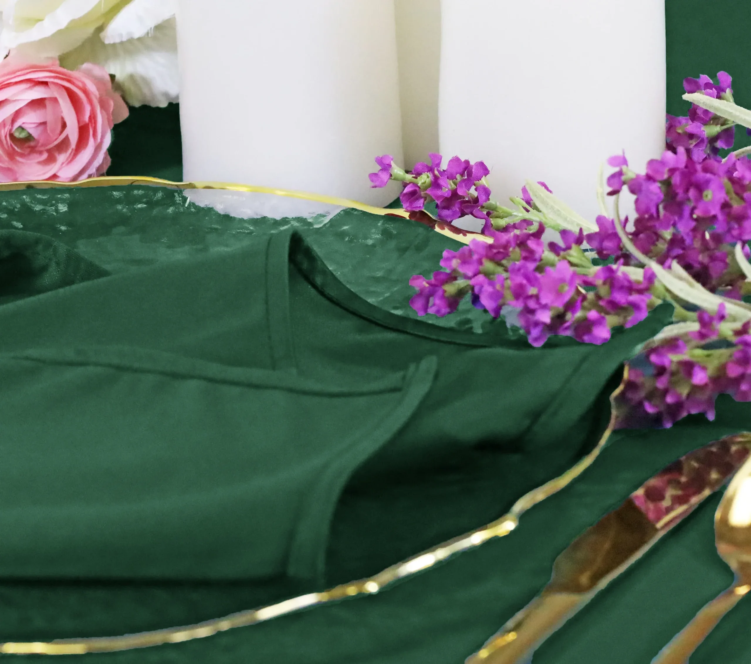90″x156″ Seamless Rectangular Scuba (Wrinkle-Free) (240 GSM) Tablecloth – Hunter Green/Holly Green (1pc)