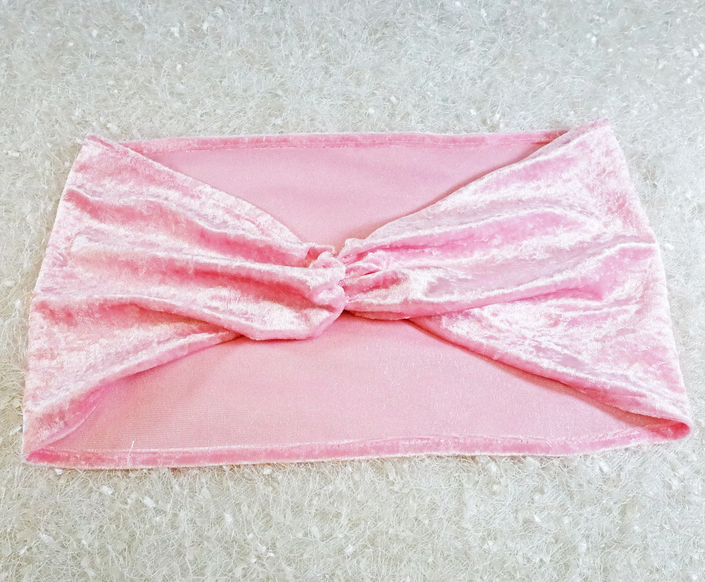 8″x13″ Ruffled Ice Crushed Velvet (200 GSM) Chair Bands – Pink (10pcs/pk)