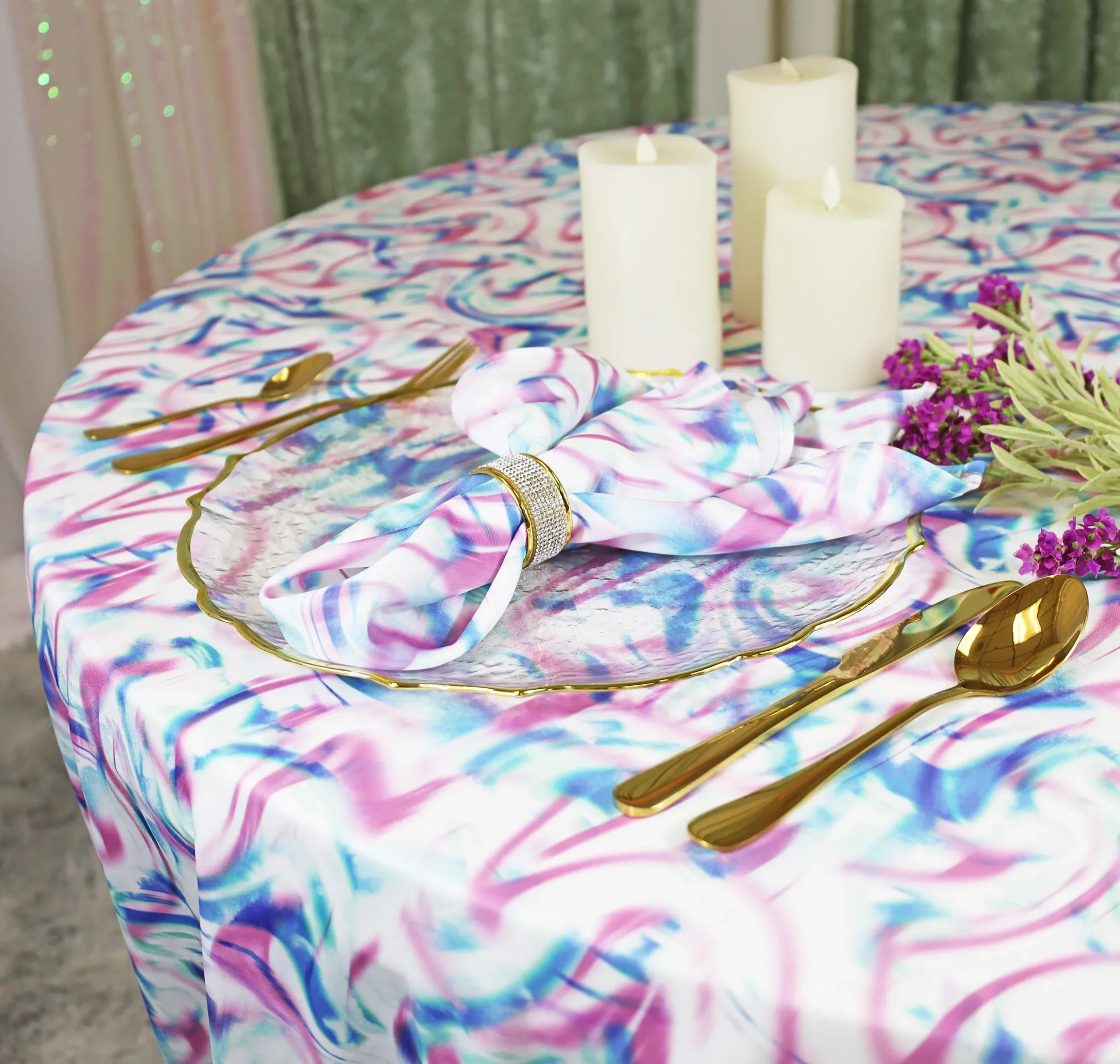 132″ Round Maze Scuba (Wrinkle-Free) (240 GSM) Tablecloth – (1pc)