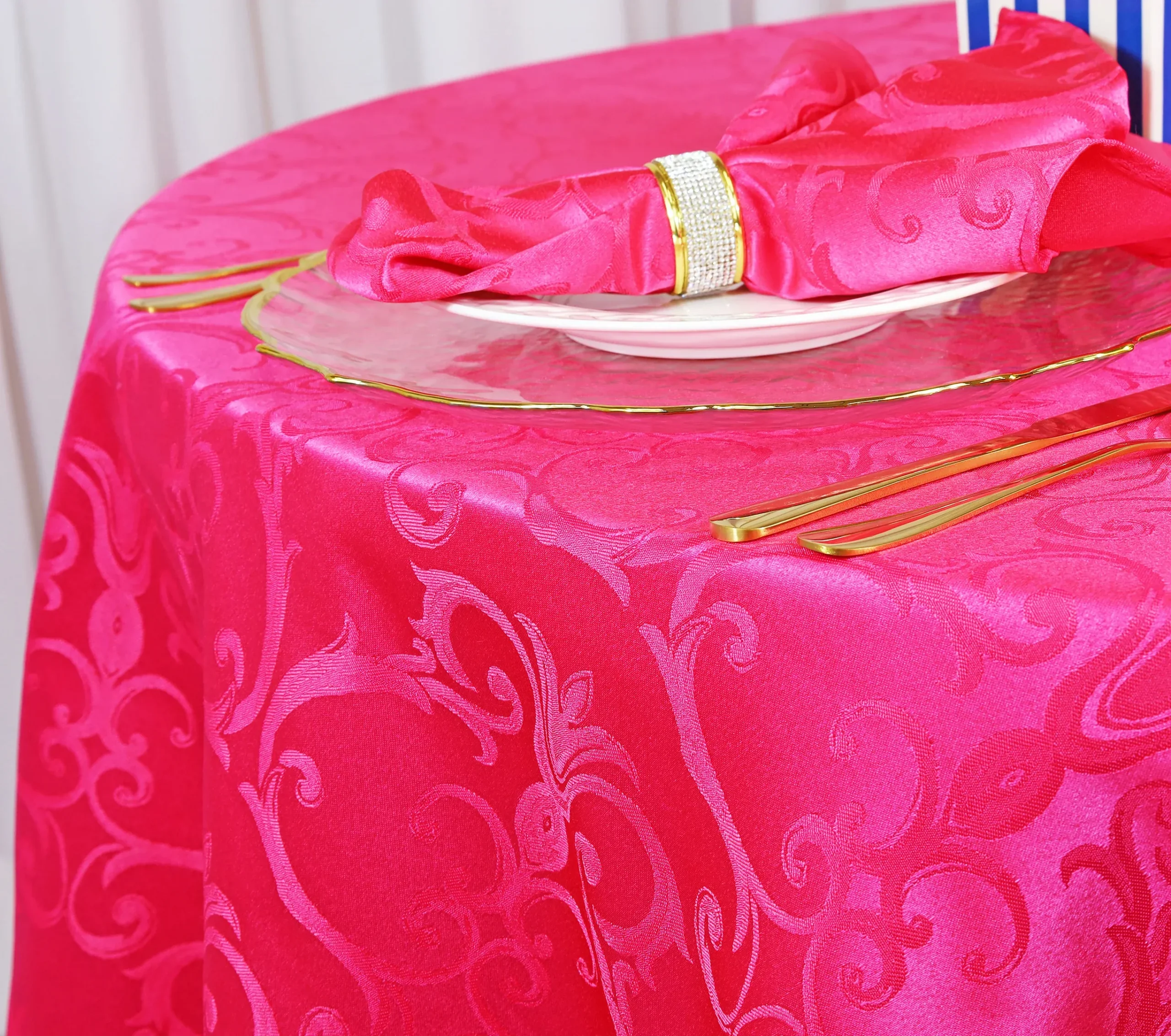 Sample 20″x20″ Versailles Chopin Damask Jacquard Polyester (220 GSM) Napkins – Fuchsia (1pc)